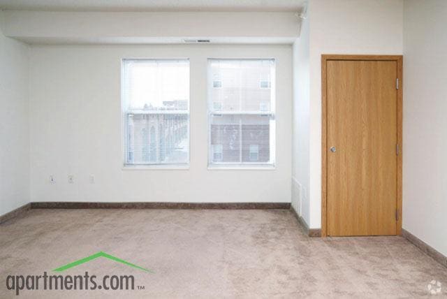 More Photos Of 12700 Nicollet Ave, Burnsville Apartments For Lease