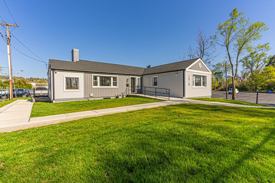 More Photos Of 1018 Mountain Ave, Mountainside Office For Sale