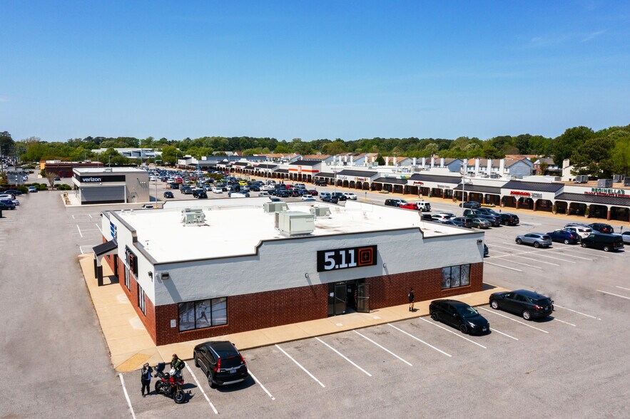 More Photos Of 3980-4040 Virginia Beach Blvd, Virginia Beach Unknown For Lease