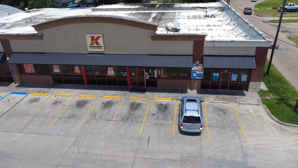 More Photos Of 6224 Plank Rd, Baton Rouge Service Station For Lease