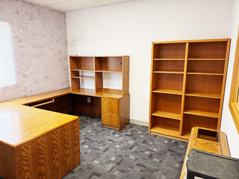 More Photos Of 645 Keys Rd, Yakima Warehouse For Lease