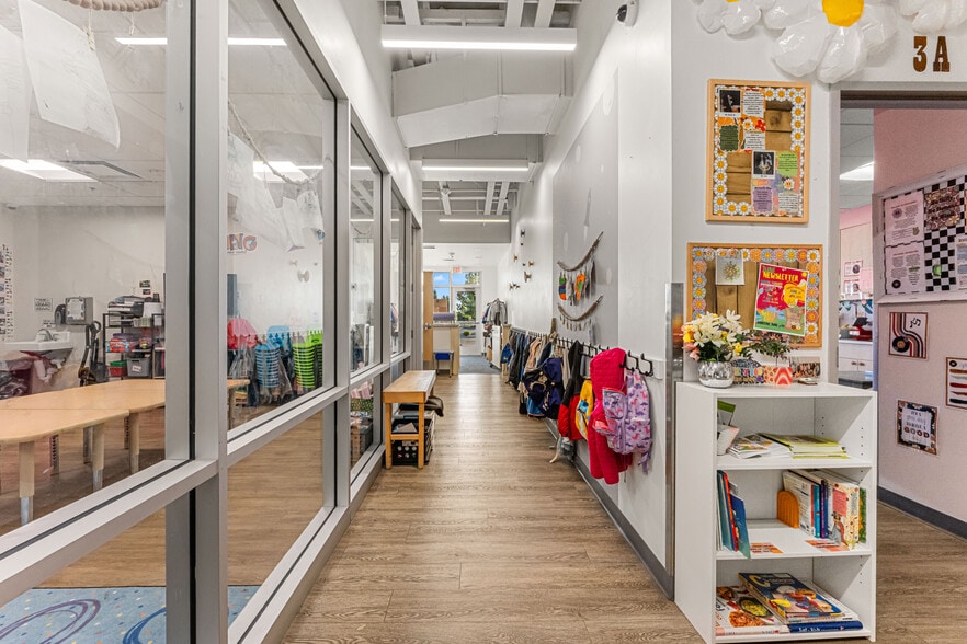 More Photos Of 1001 S Sentinel Ln, Meridian Daycare Center For Sale