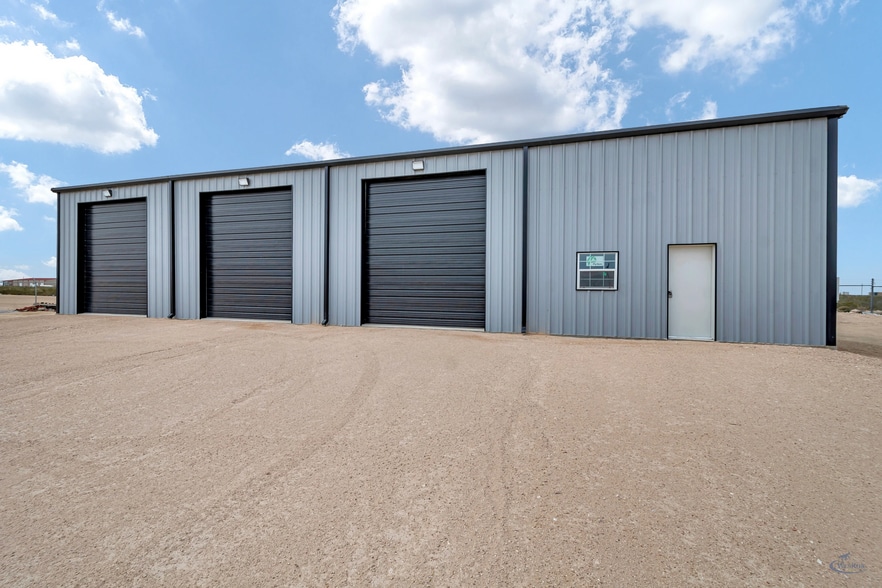 More Photos Of 2920 FM 866, Odessa Warehouse For Sale