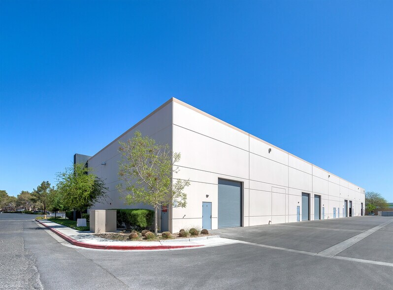 More Photos Of 2960 E SUNSET Rd, Las Vegas Warehouse For Sale
