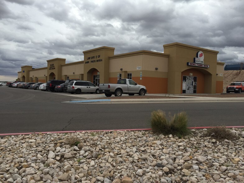 Primary Photo Of 11940 Don Haskins Dr, El Paso Medical For Lease