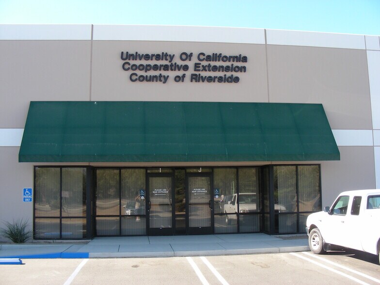 More Photos Of 81077 Indio Blvd, Indio Manufacturing For Lease