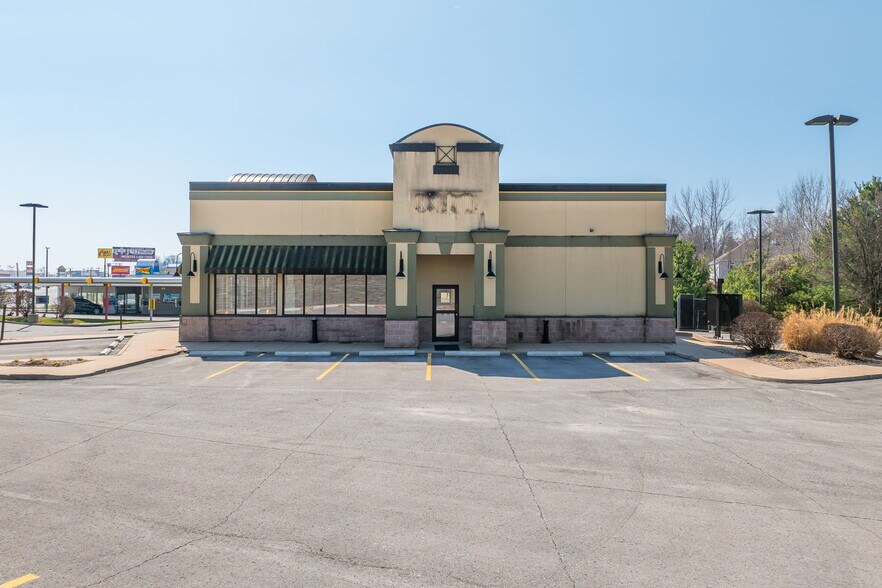 More Photos Of 3114 N Belt Hwy, Saint Joseph Fast Food For Sale