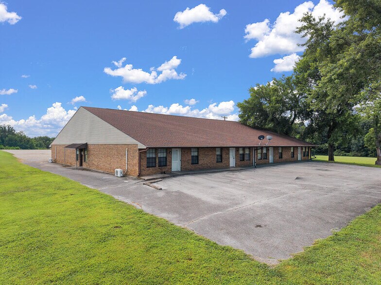 More Photos Of 19824 State Highway 112, Cassville Apartments For Sale