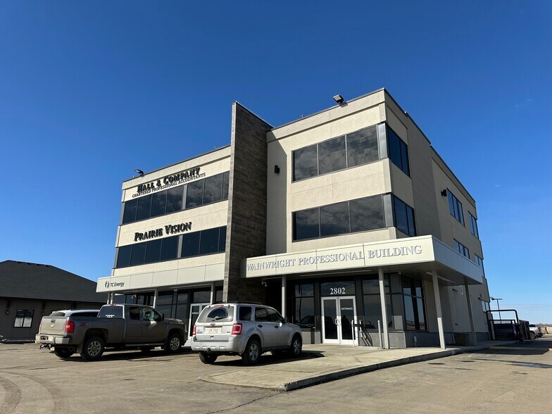 More Photos Of 1501 30 St, Wainwright Land For Sale