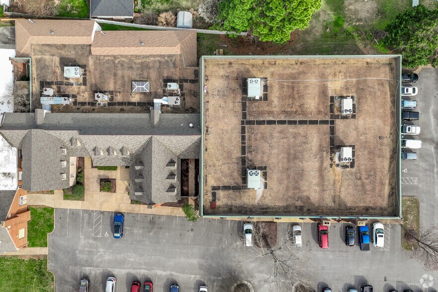 More Photos Of 3630 George Washington Mem Hwy, Yorktown Medical For Sale