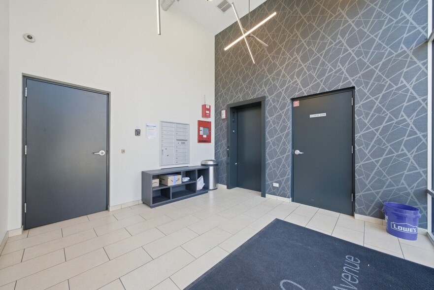 More Photos Of 2000 N Milwaukee Ave, Chicago Apartments For Sale