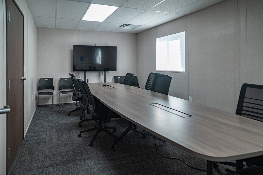 More Photos Of 14471 Euclid Ave, Ontario Land For Lease