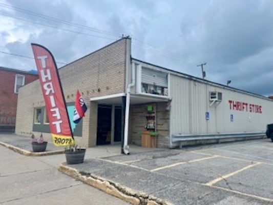 More Photos Of 105 N Fayette St, Fayette Storefront For Sale