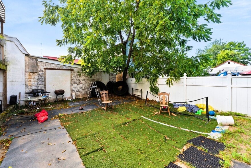 More Photos Of 283 Belmont Ave, Haledon Storefront Retail Residential For Sale