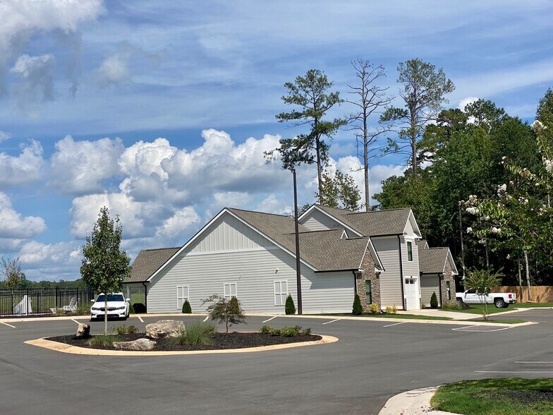 More Photos Of 106 Airport Rd NE, Milledgeville Apartments For Sale