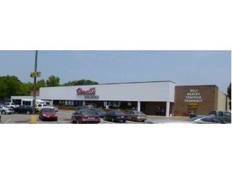 Primary Photo Of 521 Highway 80 E, Demopolis Supermarket For Lease