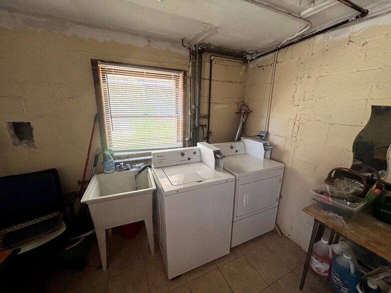 More Photos Of 6229-31 W Belmont Ave, Chicago Apartments For Sale