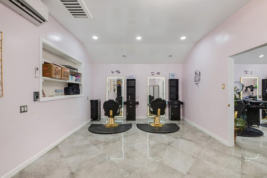 More Photos Of 451 Iowa Ave, Riverside Convenience Store For Sale