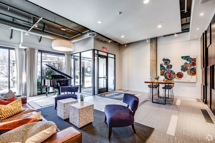 More Photos Of 10 2nd St SE, Minneapolis Apartments For Lease