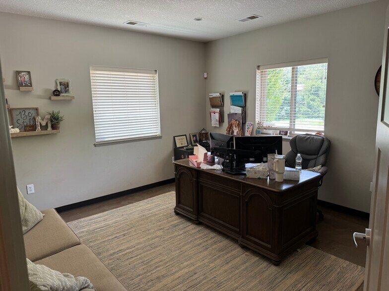 More Photos Of 996 Thornwood Dr, Heath Land For Sale