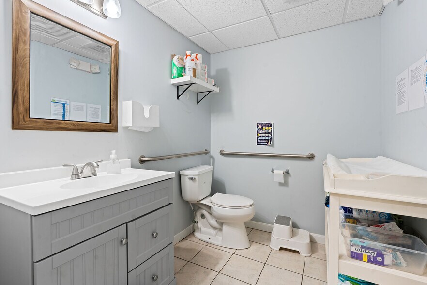More Photos Of 1 Beverly Dr, Sterling Storefront For Sale
