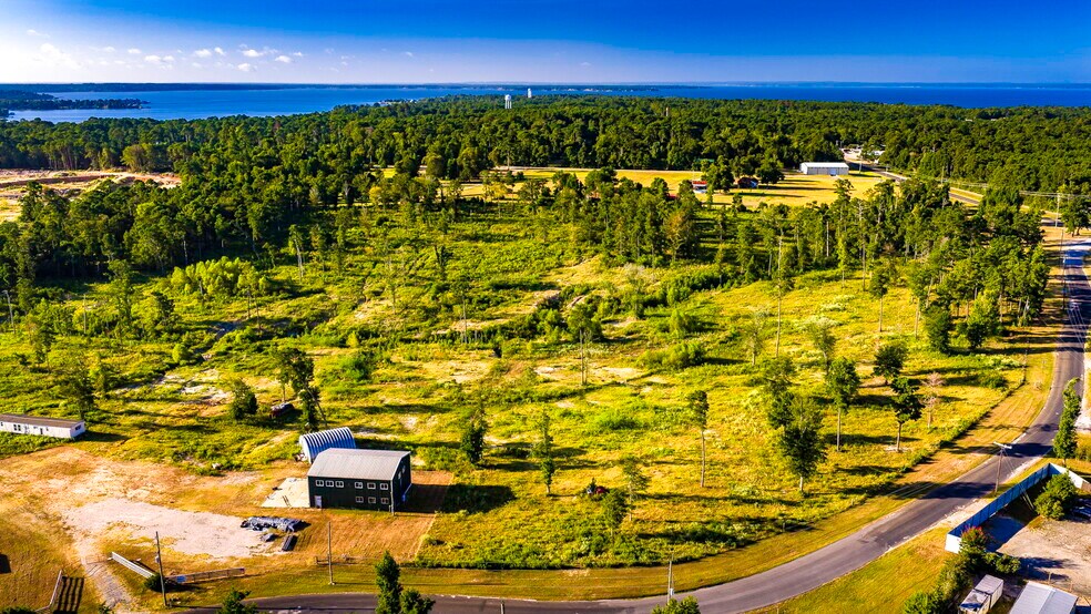 More Photos Of 400 Yaupon Cove Dr, Onalaska Land For Sale