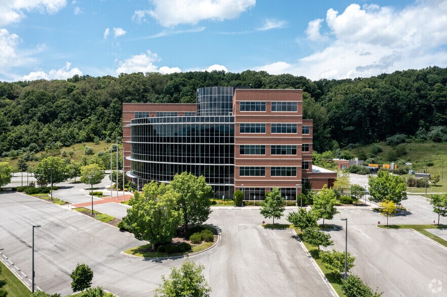 More Photos Of 201 Resting Tree Dr, Bristol Office For Lease