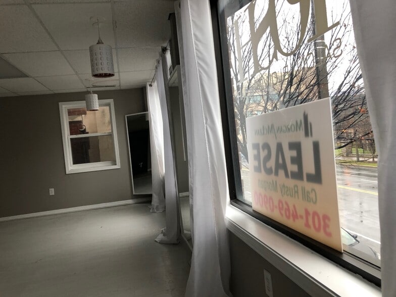 More Photos Of 7896 Georgia Ave, Silver Spring Storefront Retail Office For Lease