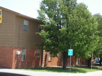 Primary Photo Of 2007 NW Lindy Ave, Lawton Apartments For Sale