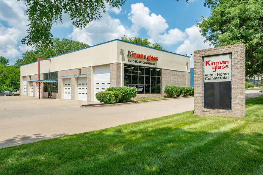 Primary Photo Of 2660 100th St, Urbandale Service For Sale