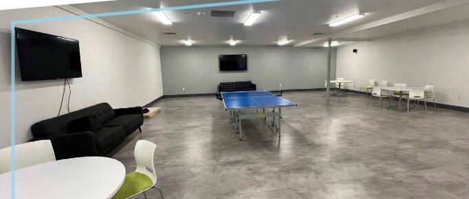 More Photos Of 1640-1658 S State St, Orem Freestanding For Sale