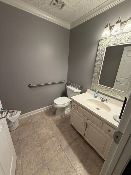 More Photos Of 12-16 Westwoods Dr, Liberty Office For Sale
