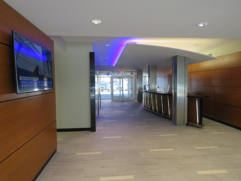 More Photos Of 600 Summer St, Stamford Office For Lease