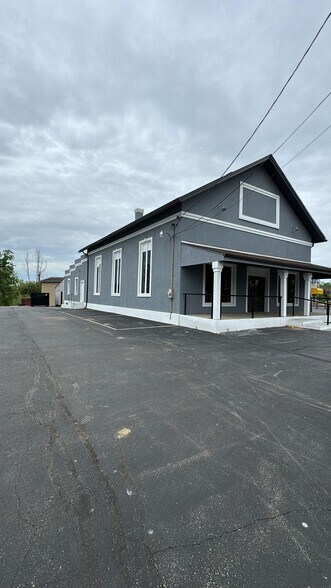 More Photos Of 4915 N Dixie Dr, Dayton Convenience Store For Sale