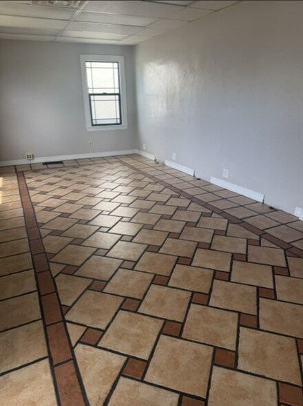 More Photos Of 1003 A St, Tracy Freestanding For Sale