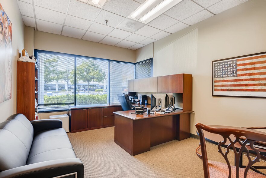 More Photos Of 300 Technology Ct SE, Smyrna Unknown For Lease