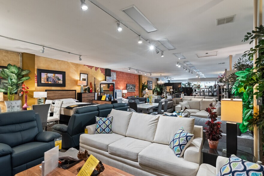 More Photos Of 4910 Stevens Creek Blvd, San Jose Storefront For Lease