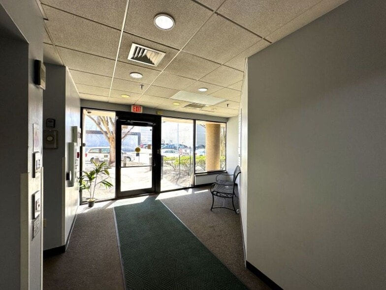 More Photos Of 301 W 1st St, Dayton Medical For Sale