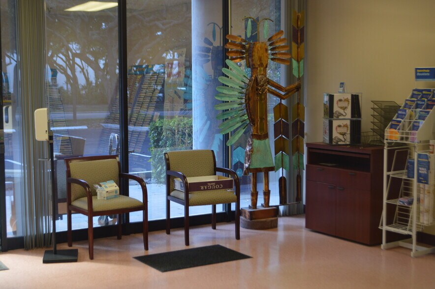 More Photos Of 6000 Park of Commerce Blvd, Boca Raton Distribution For Lease