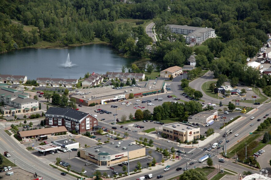 More Photos Of 802-822 Yellow Brick Rd, Chaska Unknown For Lease