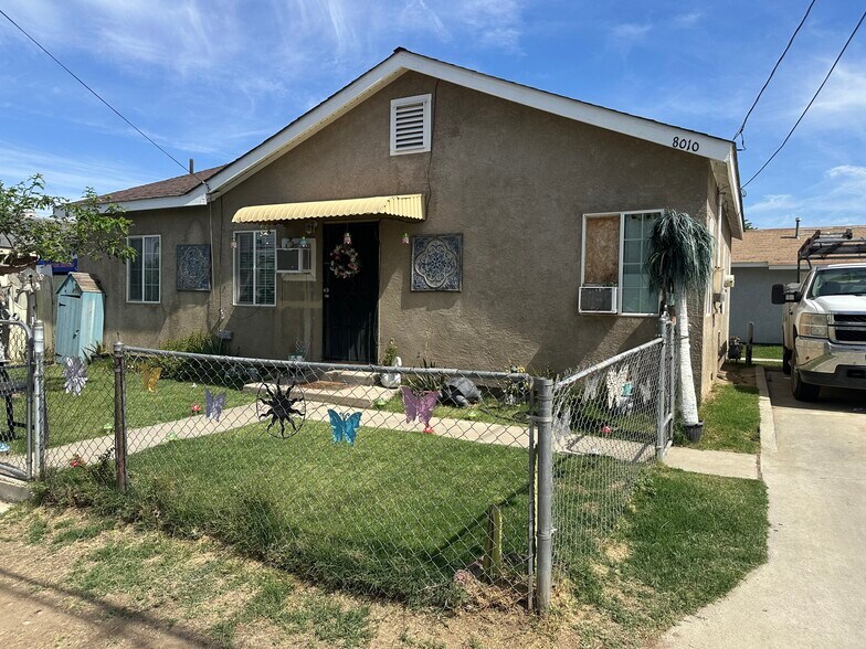 More Photos Of 12520 Main St, Lamont Apartments For Sale