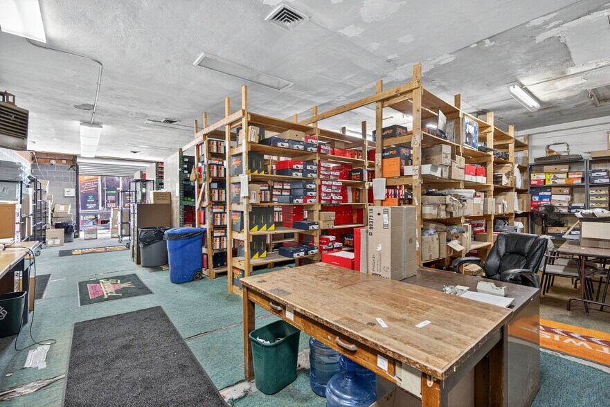 More Photos Of 1105 E Susquehanna St, Allentown Flex For Sale