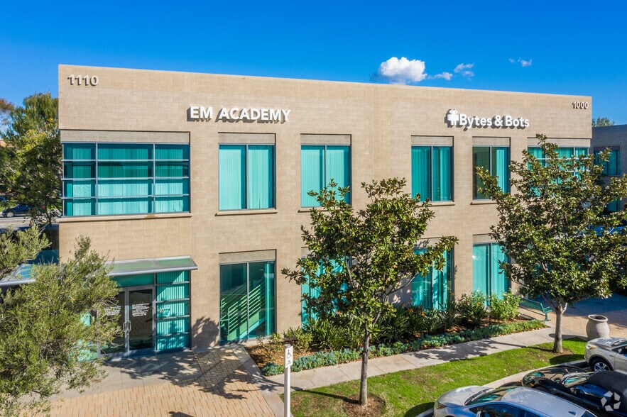 More Photos Of 1000 Roosevelt Ave, Irvine Office For Sale