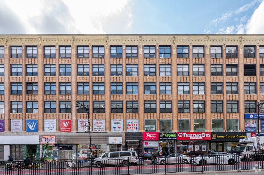 More Photos Of 374-396 E 149th St, Bronx Office For Lease