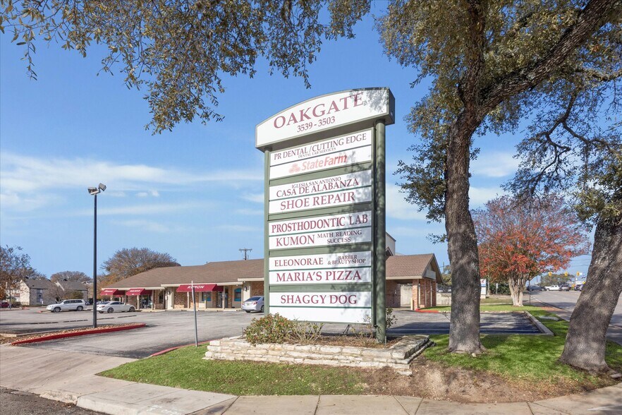 More Photos Of 3529-3539 Oakgate Dr, San Antonio Freestanding For Lease