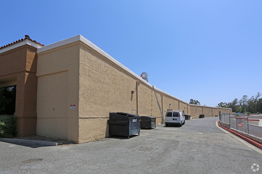 More Photos Of 735-785 Shadowridge Dr, Vista Unknown For Lease