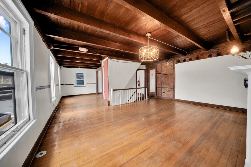 More Photos Of 1449 Irving St, Rahway Storefront For Sale