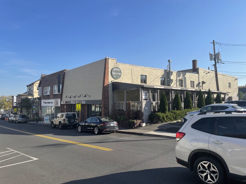 More Photos Of 173 Main St, Nyack Restaurant For Lease