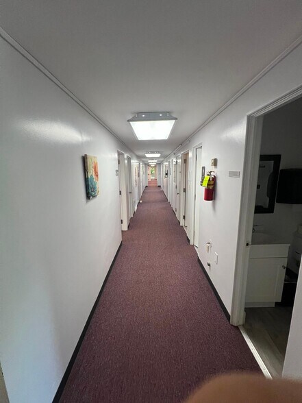 More Photos Of 320 E Lee Ave, Yadkinville Medical For Sale