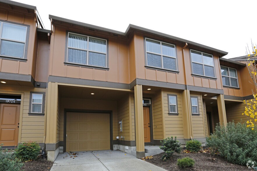 More Photos Of 19731 SW Athena Ct, Aloha Apartments For Sale